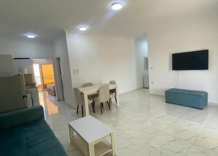 Fiesta Al Ahyaa Appartement